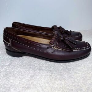 Men's Johnston and Murphy Passport Kilty Tassel loafers in Brown Size 12M